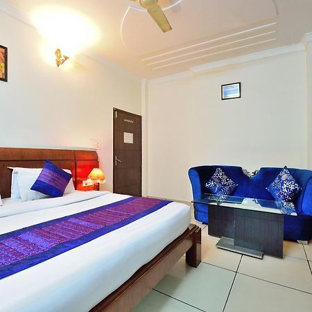 Centra Inn New Delhi Exterior photo