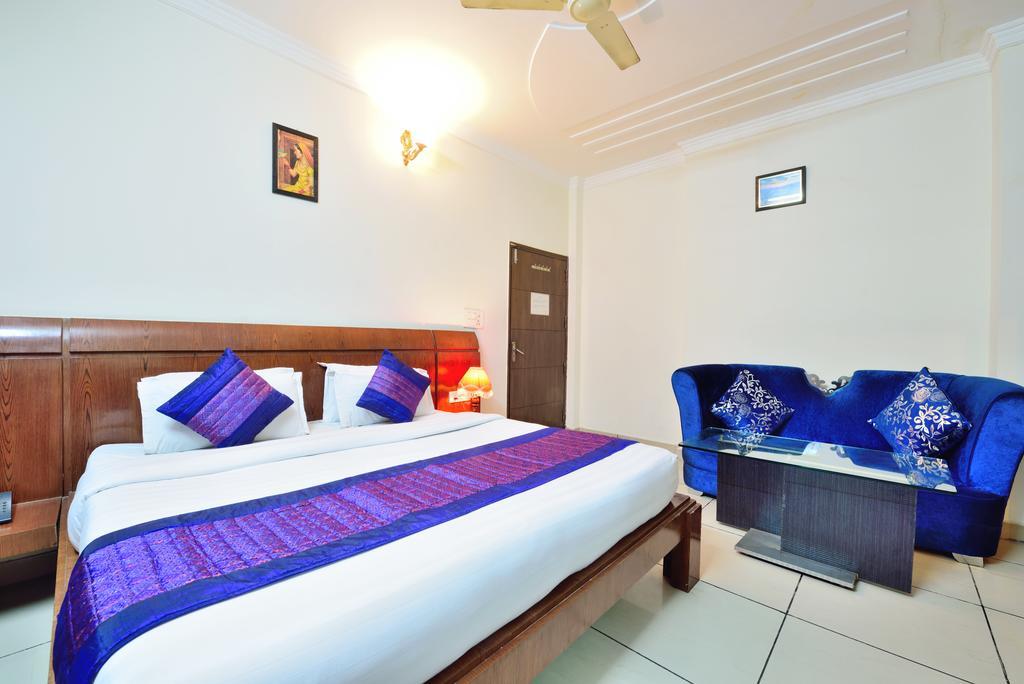 Centra Inn New Delhi Exterior photo